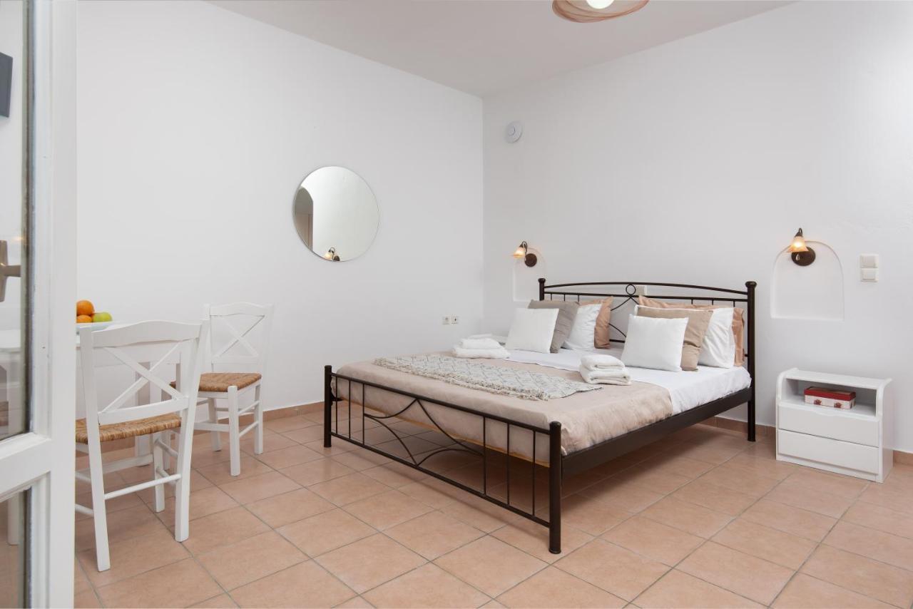 Aqua Naxos Apartments & Suites Ájos Prokópios Eksteriør bilde