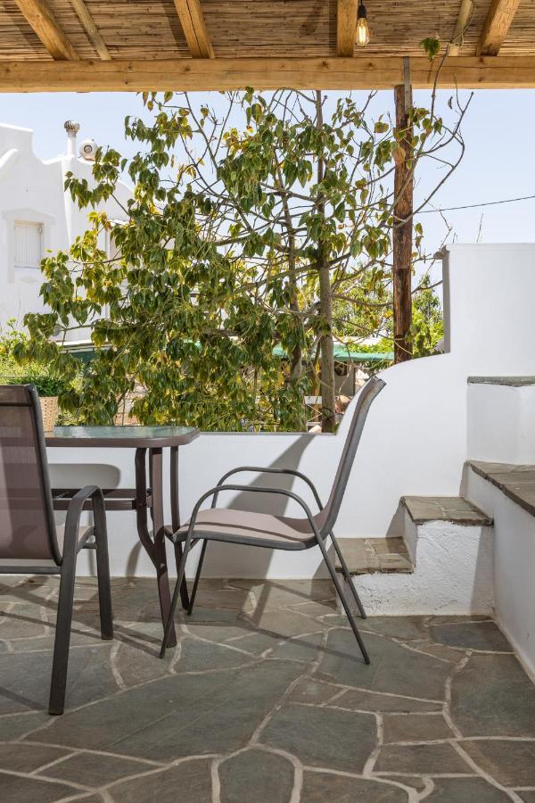 Aqua Naxos Apartments & Suites Ájos Prokópios Eksteriør bilde