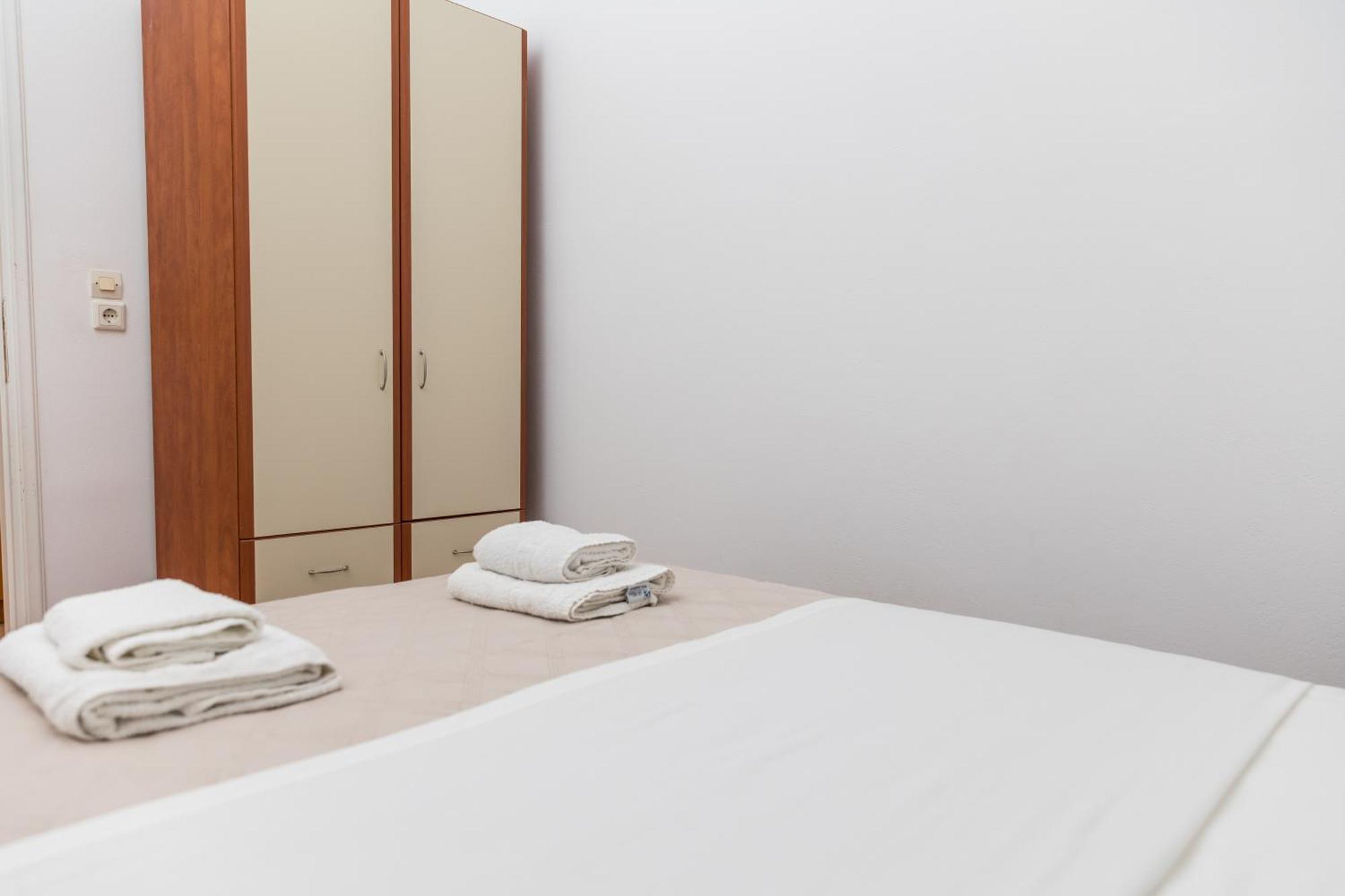Aqua Naxos Apartments & Suites Ájos Prokópios Eksteriør bilde