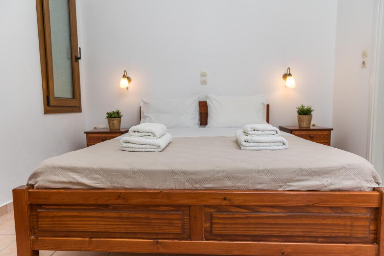 Aqua Naxos Apartments & Suites Ájos Prokópios Eksteriør bilde