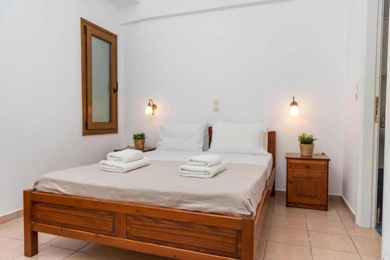 Aqua Naxos Apartments & Suites Ájos Prokópios Eksteriør bilde