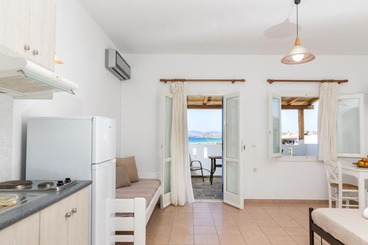 Aqua Naxos Apartments & Suites Ájos Prokópios Eksteriør bilde
