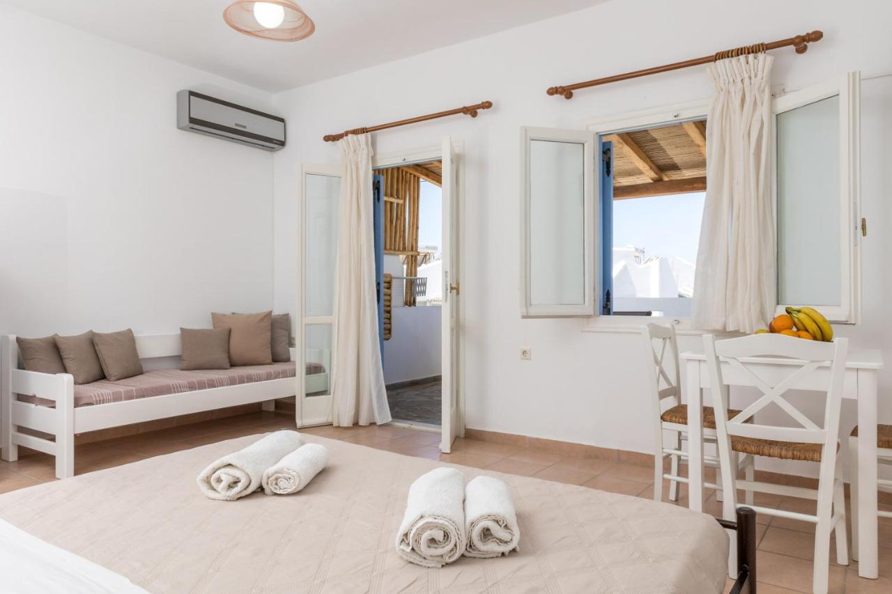 Aqua Naxos Apartments & Suites Ájos Prokópios Eksteriør bilde